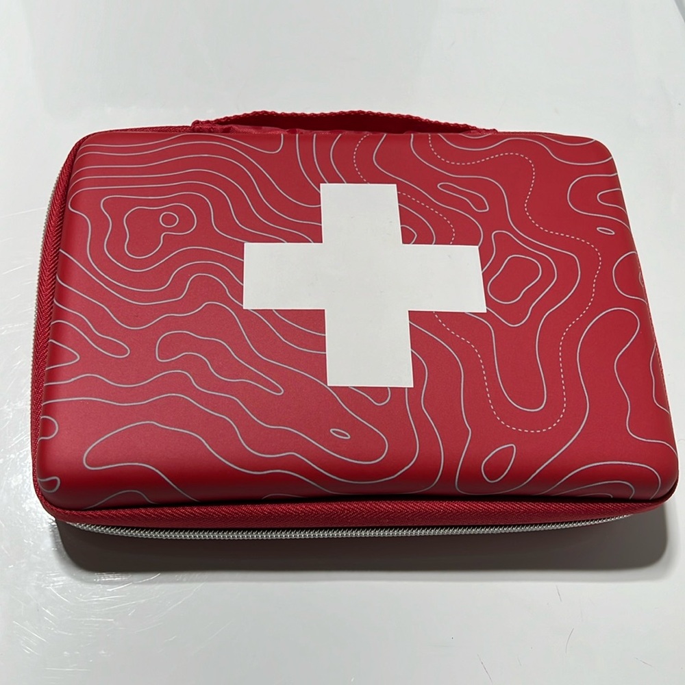 Johnson & Johnson first aid kit case (case only)